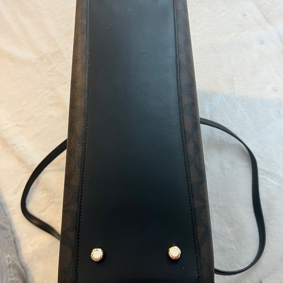Coach Black and Brown Signature Tote - Picture 4 of 8
